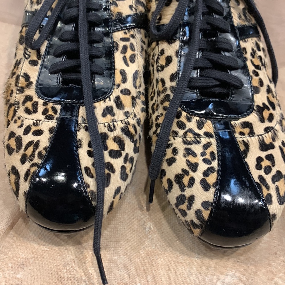 Fun Comfy Shoes - image 6